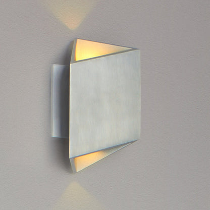 Alumilux Facet Outdoor LED Wall Light in Detail.