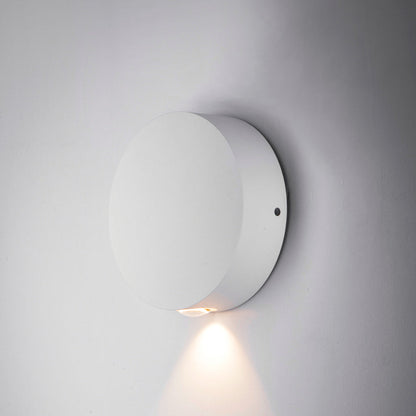 Alumilux Glint Outdoor LED Wall Light in Detail.