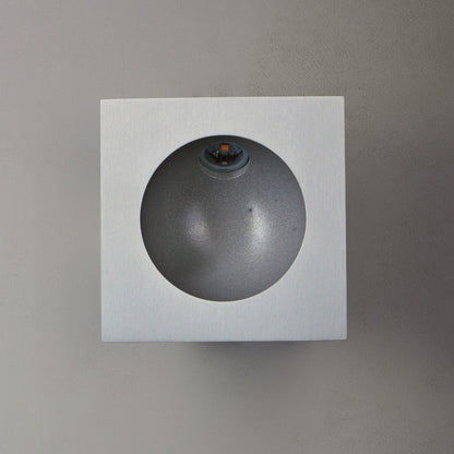 Alumilux Outdoor LED Step Light in Detail.