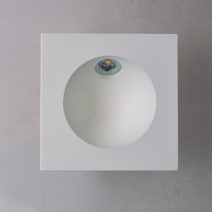 Alumilux Outdoor LED Step Light in Detail.