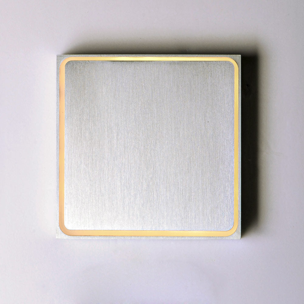 Alumilux Outline Outdoor LED Wall Light in Detail.