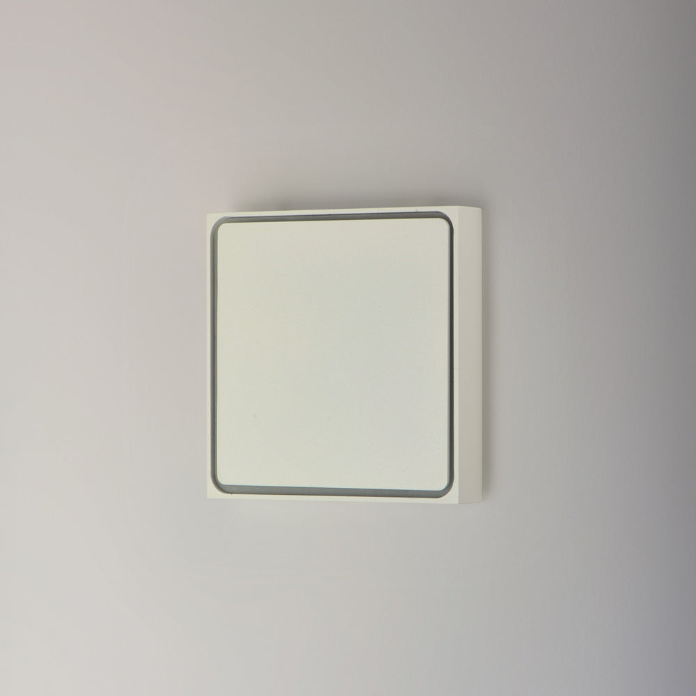 Alumilux Outline Outdoor LED Wall Light in Detail.