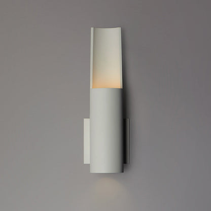 Alumilux Runway Outdoor LED Single Wall Light in Detail.