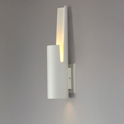 Alumilux Runway Outdoor LED Single Wall Light in Detail.