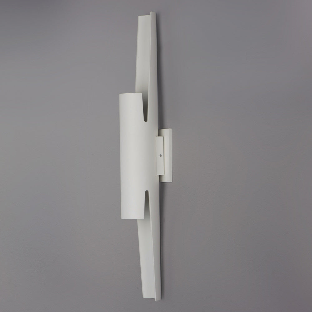 Alumilux Runway Outdoor LED Wall Light in Detail.
