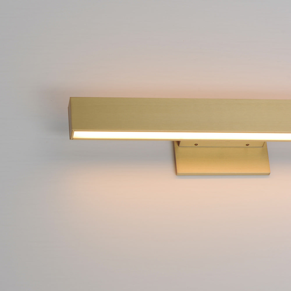 Alumilux Sideline LED Bath Vanity Light in Detail.