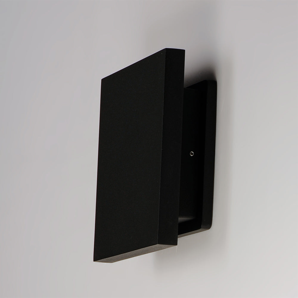 Alumilux Tau Outdoor LED Wall Light in Detail.