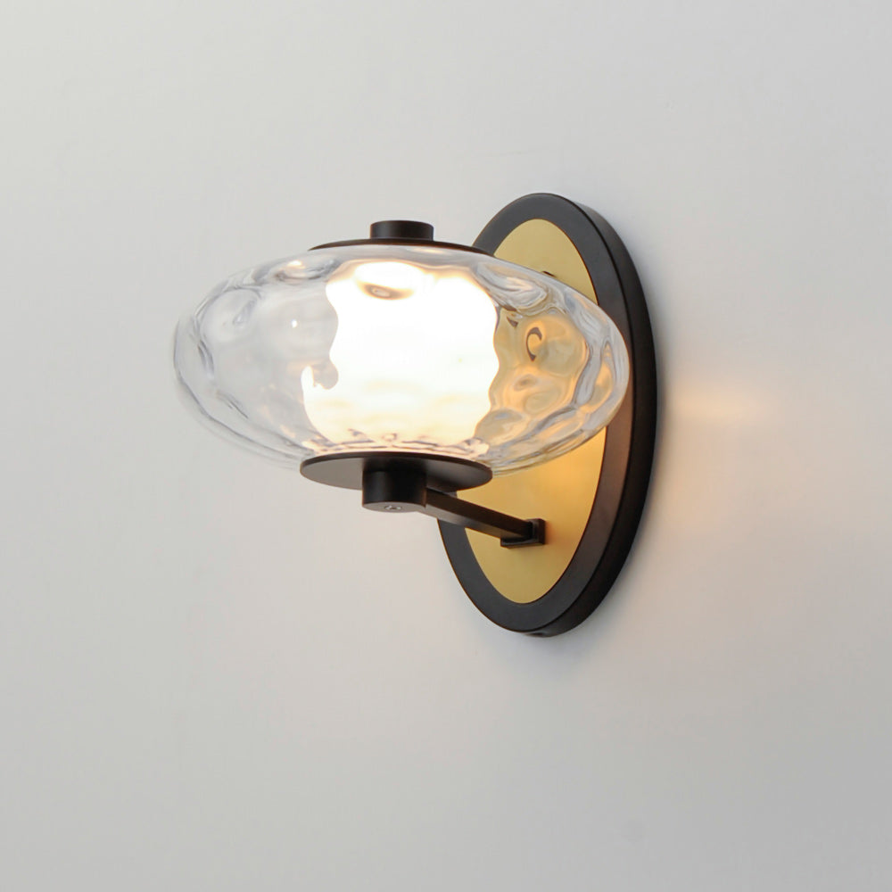 Amulet LED Wall Light in Detail.
