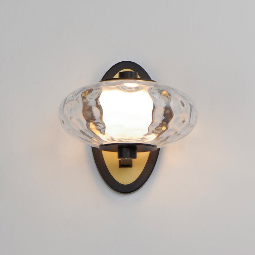 Amulet LED Wall Light in Detail.