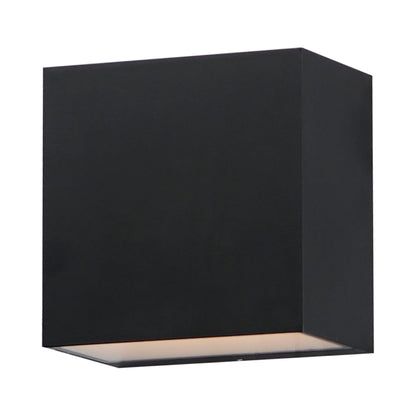 Blok Cube Outdoor LED Wall Light in Black (6.25-Inch).