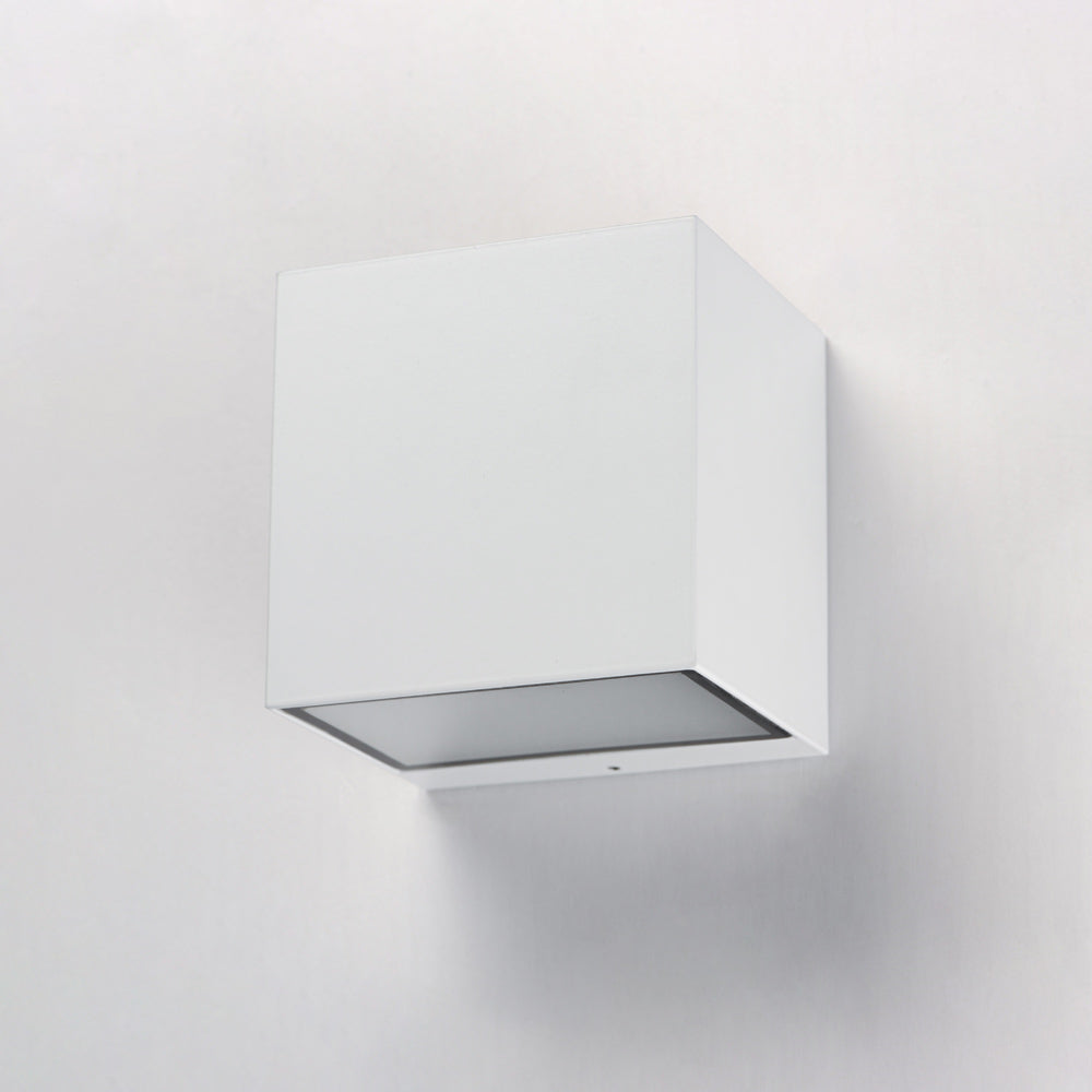 Blok Cube Outdoor LED Wall Light in Detail.