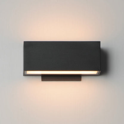Blok Outdoor LED Wall Light in Detail.
