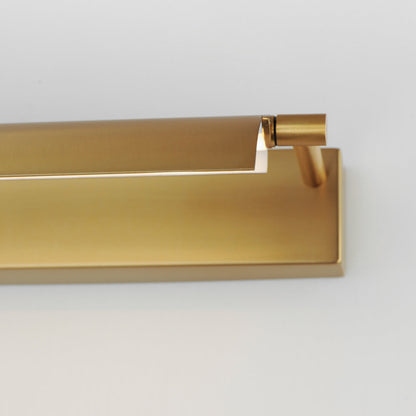 Bookkeeper LED Picture Light in Detail.