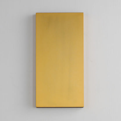 Brik Rectangular Outdoor LED Wall Light in Detail.