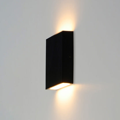 Brik Square Outdoor LED Wall Light in Detail.