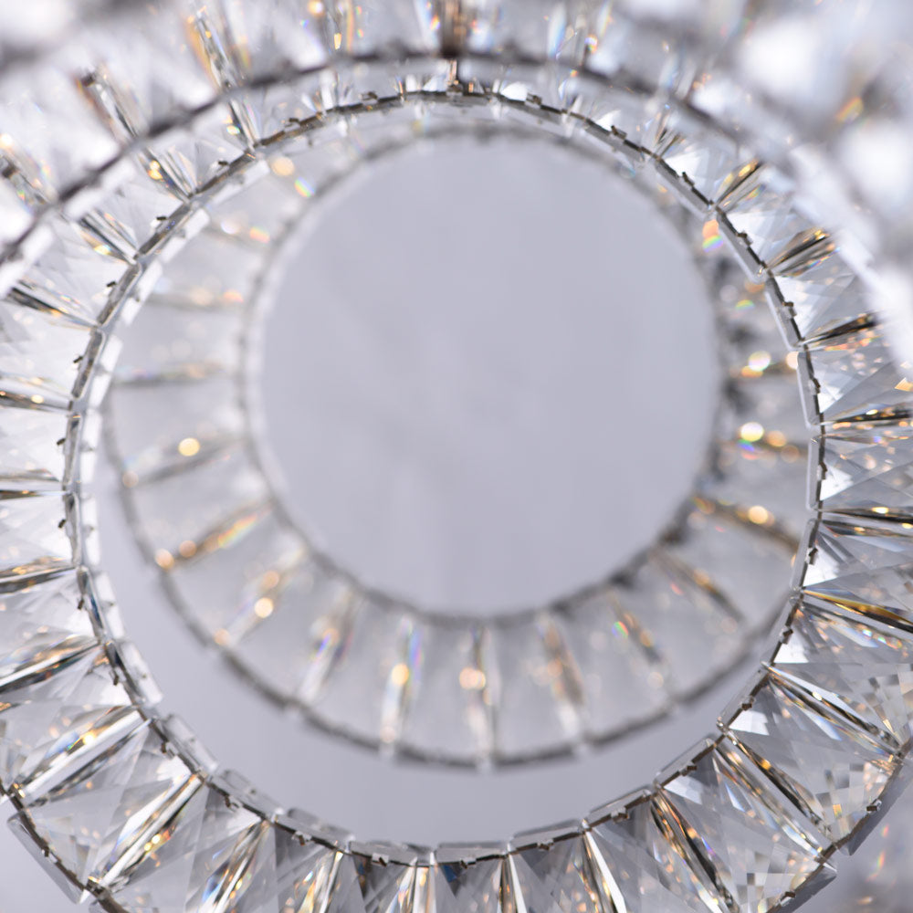 Charm LED Linear Pendant Light in Detail.