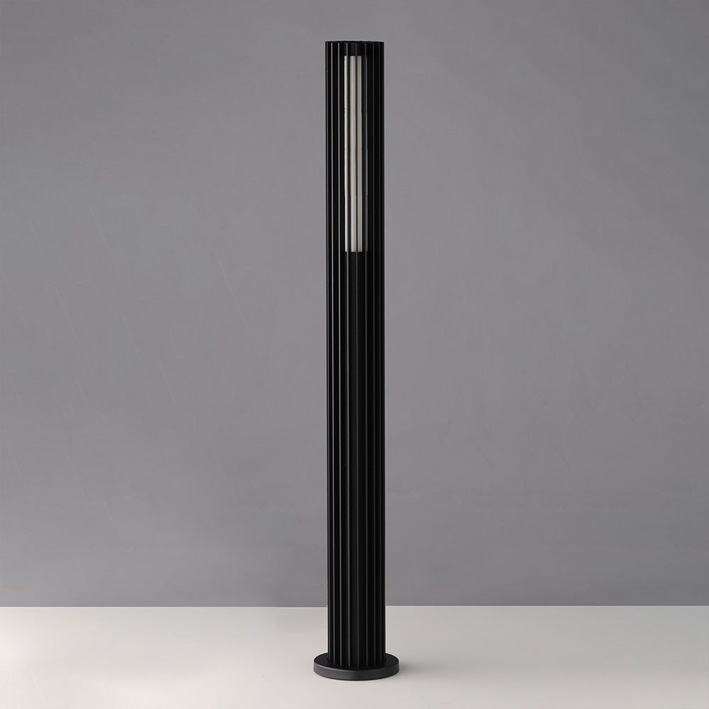 Citadel E30319 Outdoor LED Path Light in Detail.