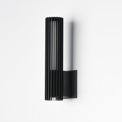 Citadel Outdoor LED Single Wall Light in Detail.