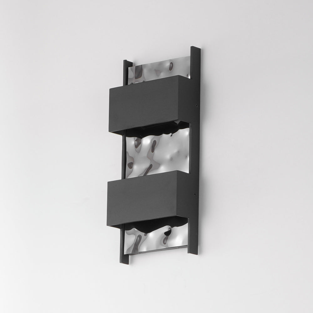 Coulee Outdoor LED Wall Light in Detail.