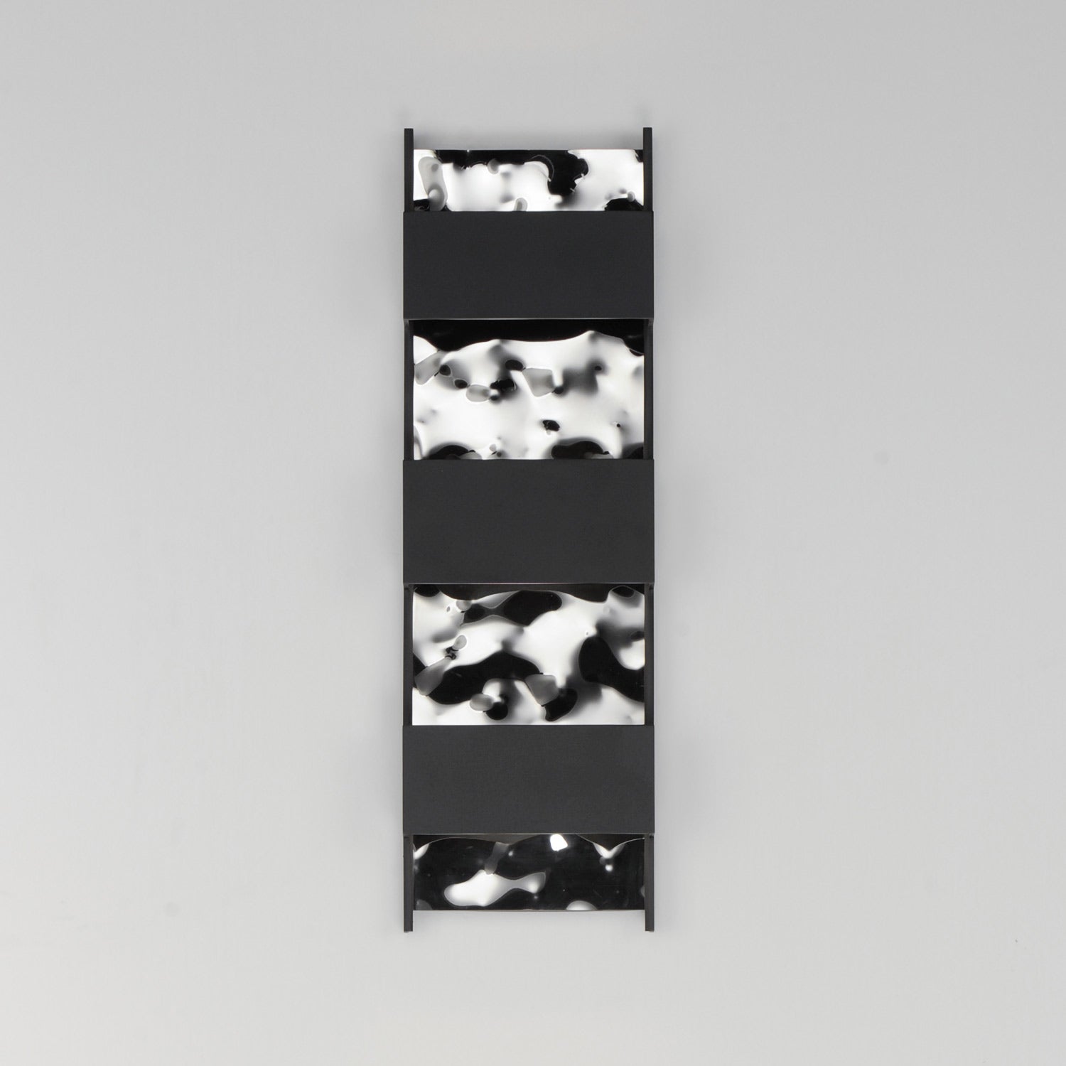 Coulee Outdoor LED Wall Light in Detail.