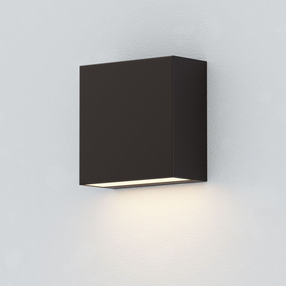Cubed Outdoor LED Wall Light in Detail.