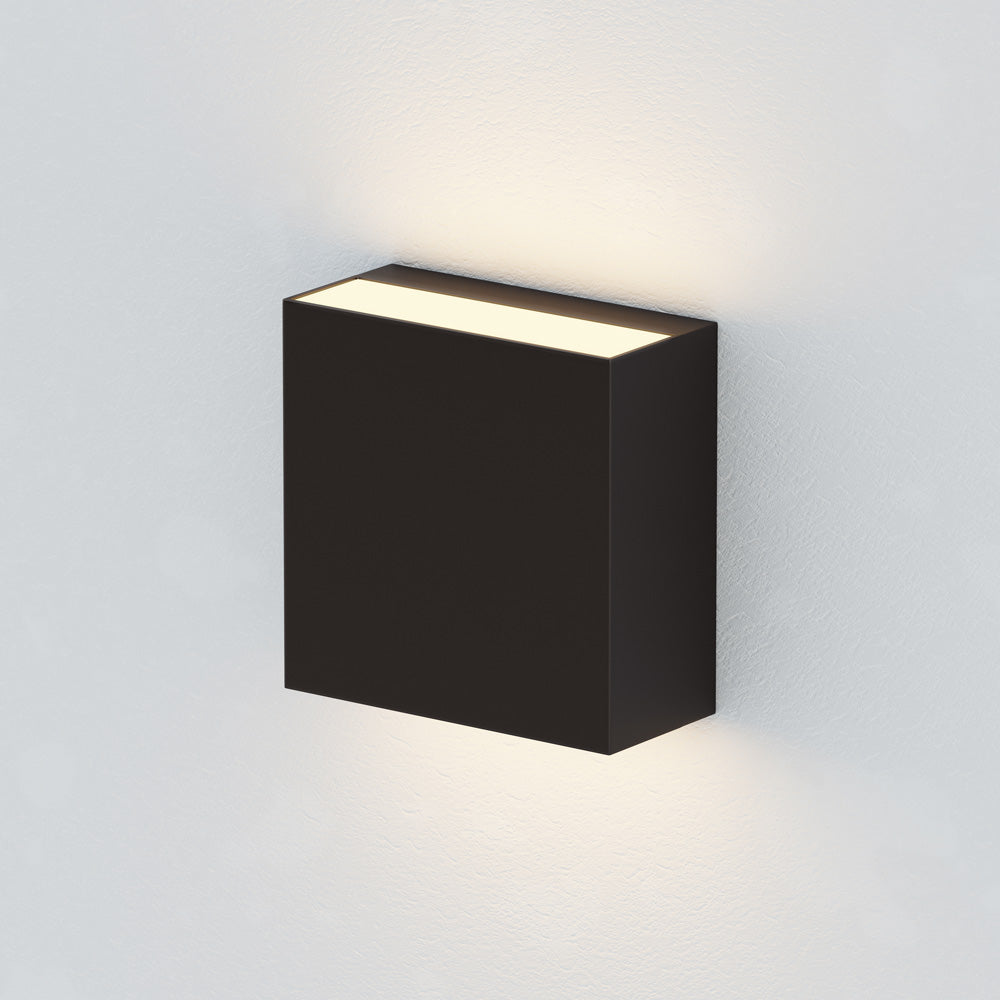 Cubed Outdoor LED Wall Light in Detail.
