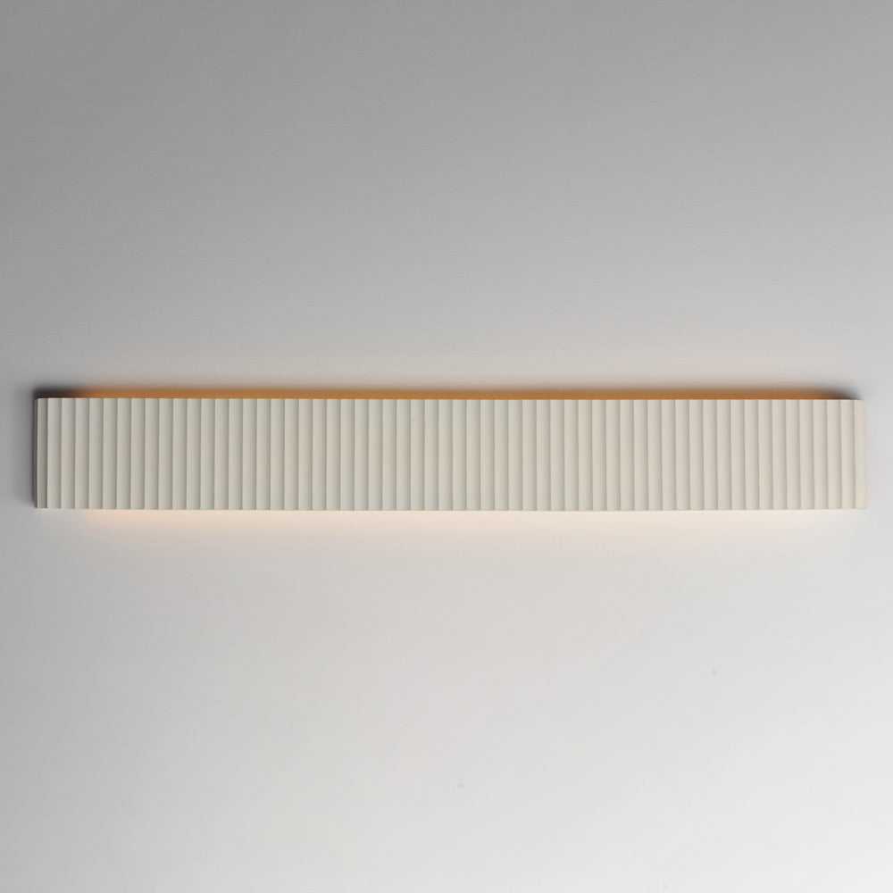 Delphi LED Bath Vanity Light in Detail.