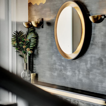 Floating Round LED Wall Mirror in Detail.