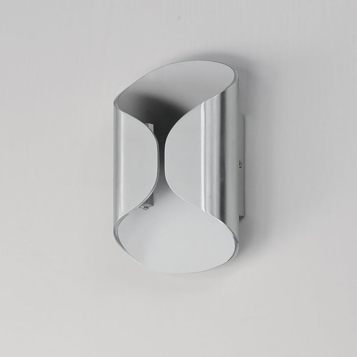 Folio Outdoor LED Wall Light in Detail.