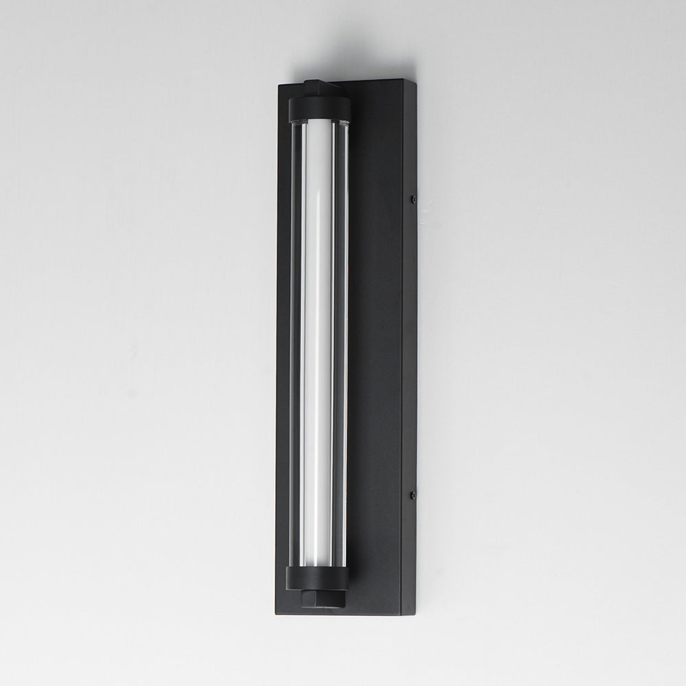 Fuse Outdoor LED Wall Light in Detail.