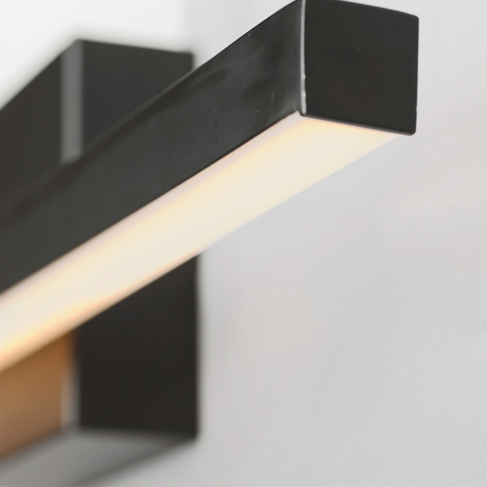 Hover LED Wall Light in Detail.