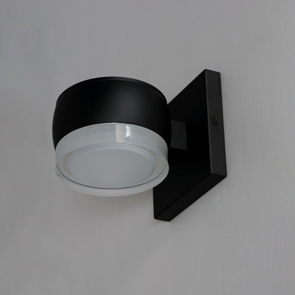 Modular Can Outdoor LED Single Wall Light in Detail.
