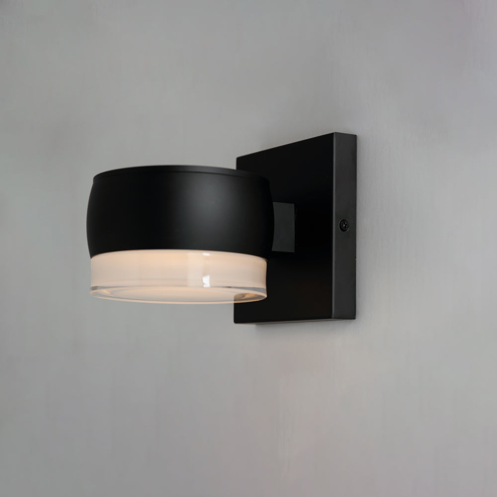 Modular Can Outdoor LED Single Wall Light in Detail.