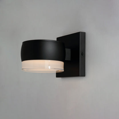 Modular Can Outdoor LED Single Wall Light in Detail.