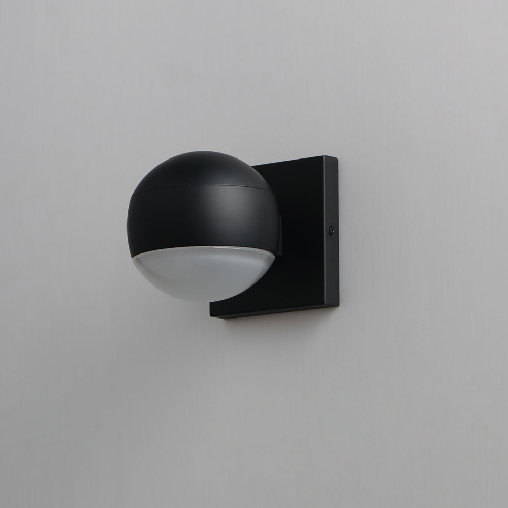 Modular Globe Outdoor LED Wall Light in Detail.