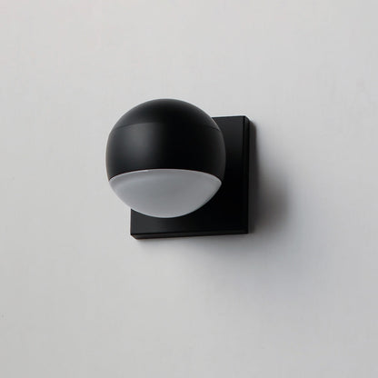 Modular Globe Outdoor LED Wall Light in Detail.