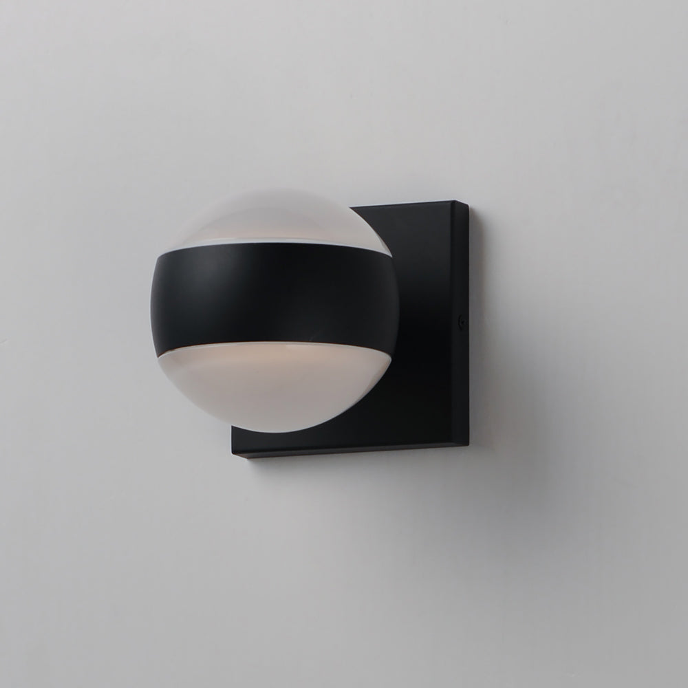 Modular Globe Outdoor LED Wall Light in Detail.