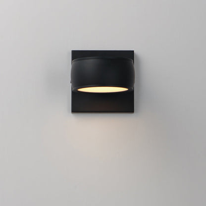 Modular Round Outdoor LED Wall Light in Detail.
