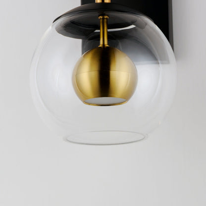 Nucleus LED Wall Light in Detail.