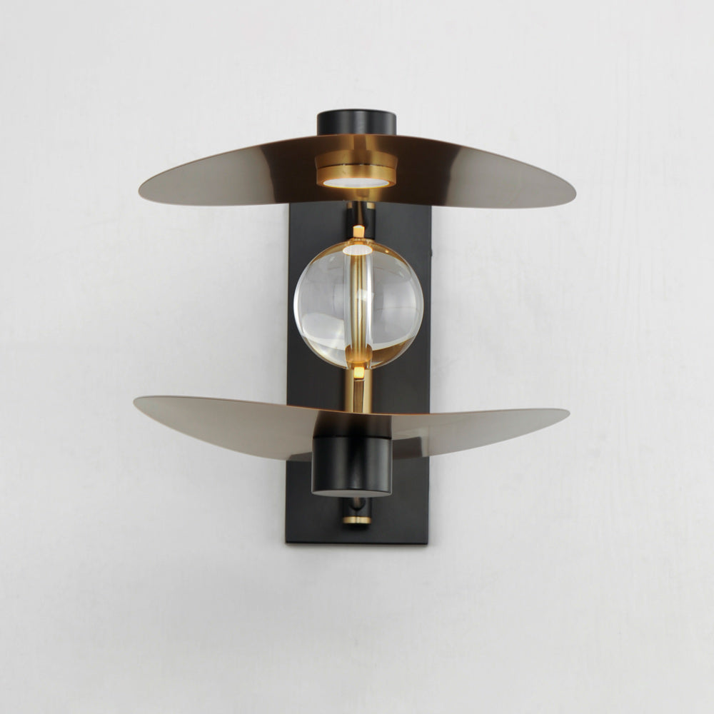 Pearl LED Wall Light in Detail.