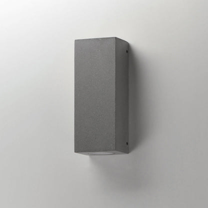 Pilar Outdoor Wall Light in Detail.