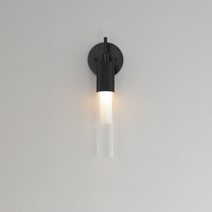 Reeds LED Wall Light in Detail.