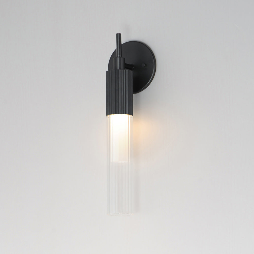 Reeds LED Wall Light in Detail.