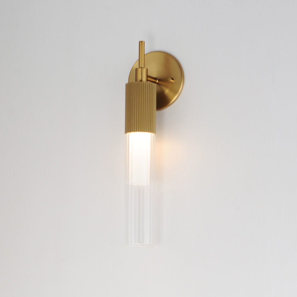 Reeds LED Wall Light in Detail.