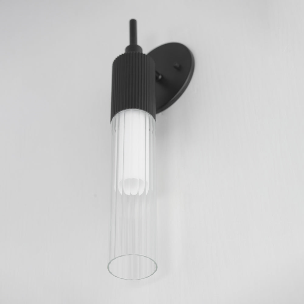 Reeds LED Wall Light in Detail.