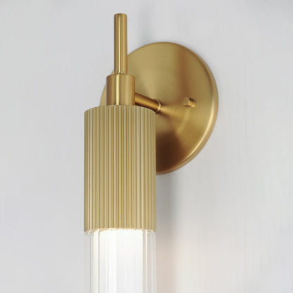 Reeds LED Wall Light in Detail.