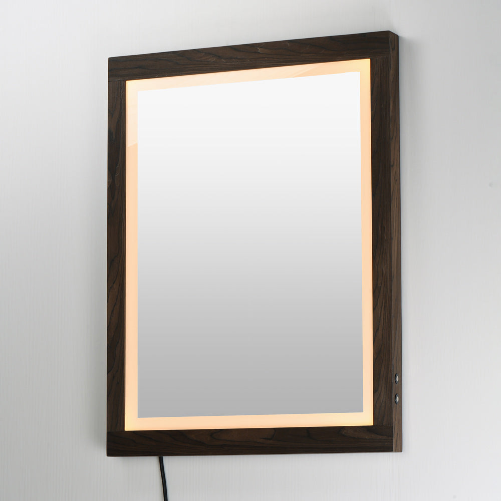 Sawyer LED Wall Mirror in Detail.