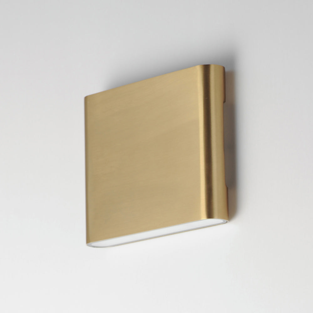 Spartan LED Wall Light in Detail.