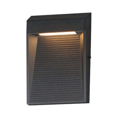 Steppes Outdoor LED Wall Light in Black (6.75-Inch).