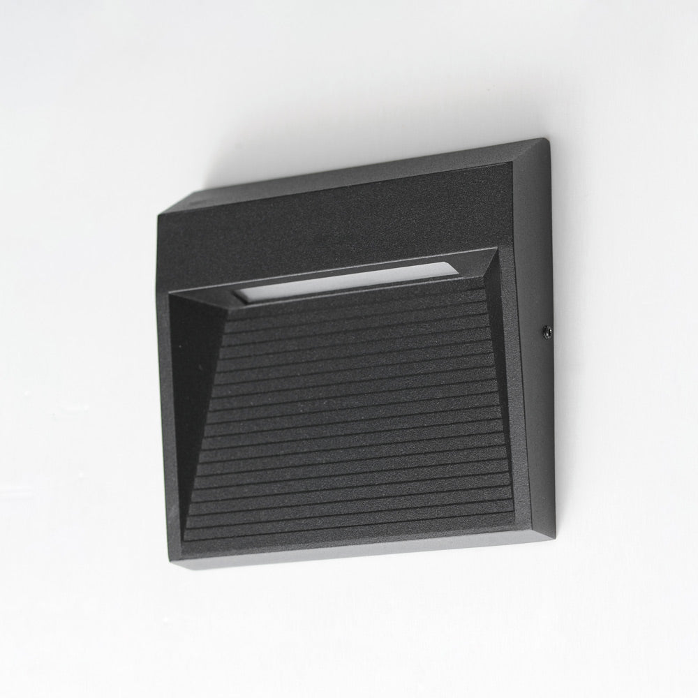 Steppes Outdoor LED Wall Light in Detail.